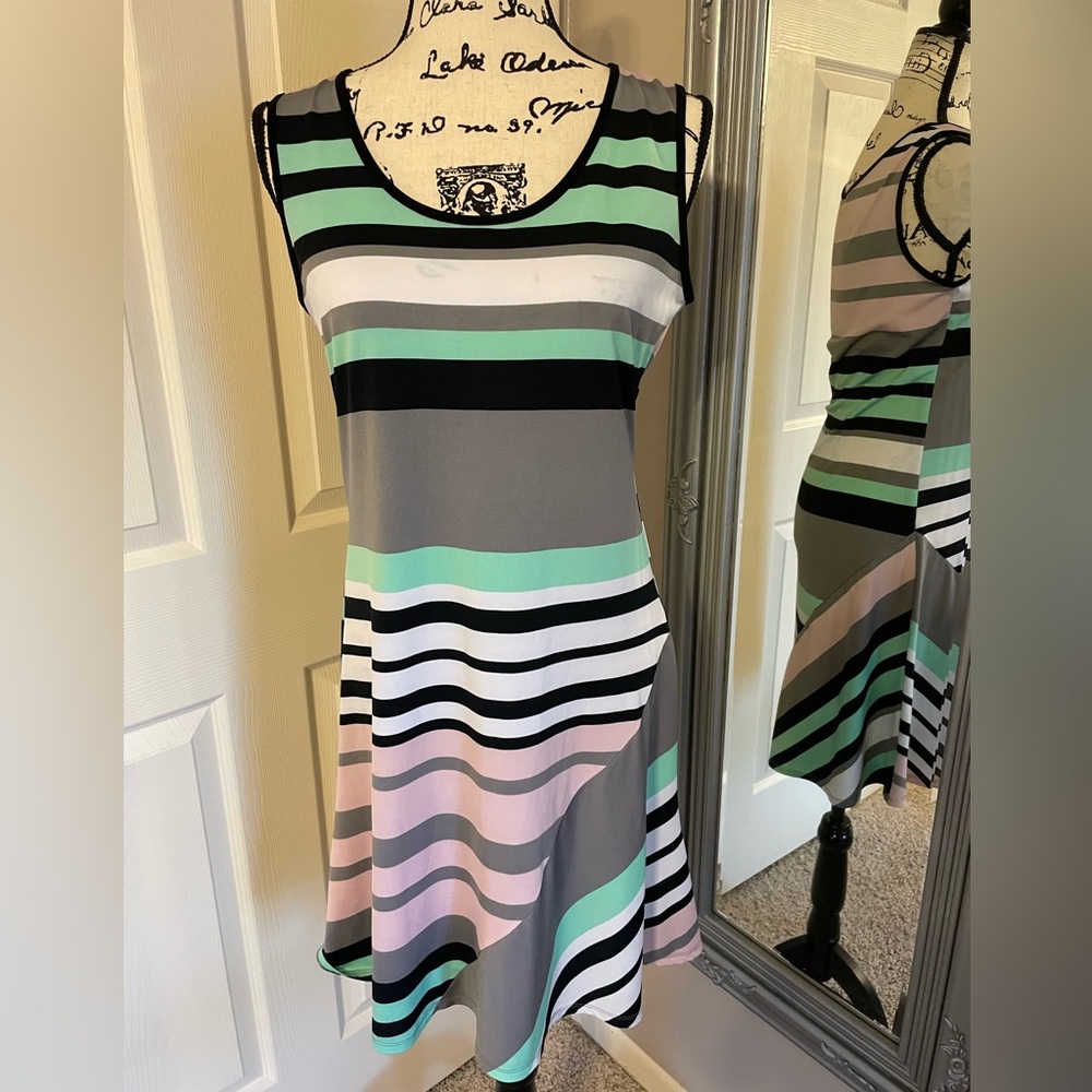 Striped sleeveless dress